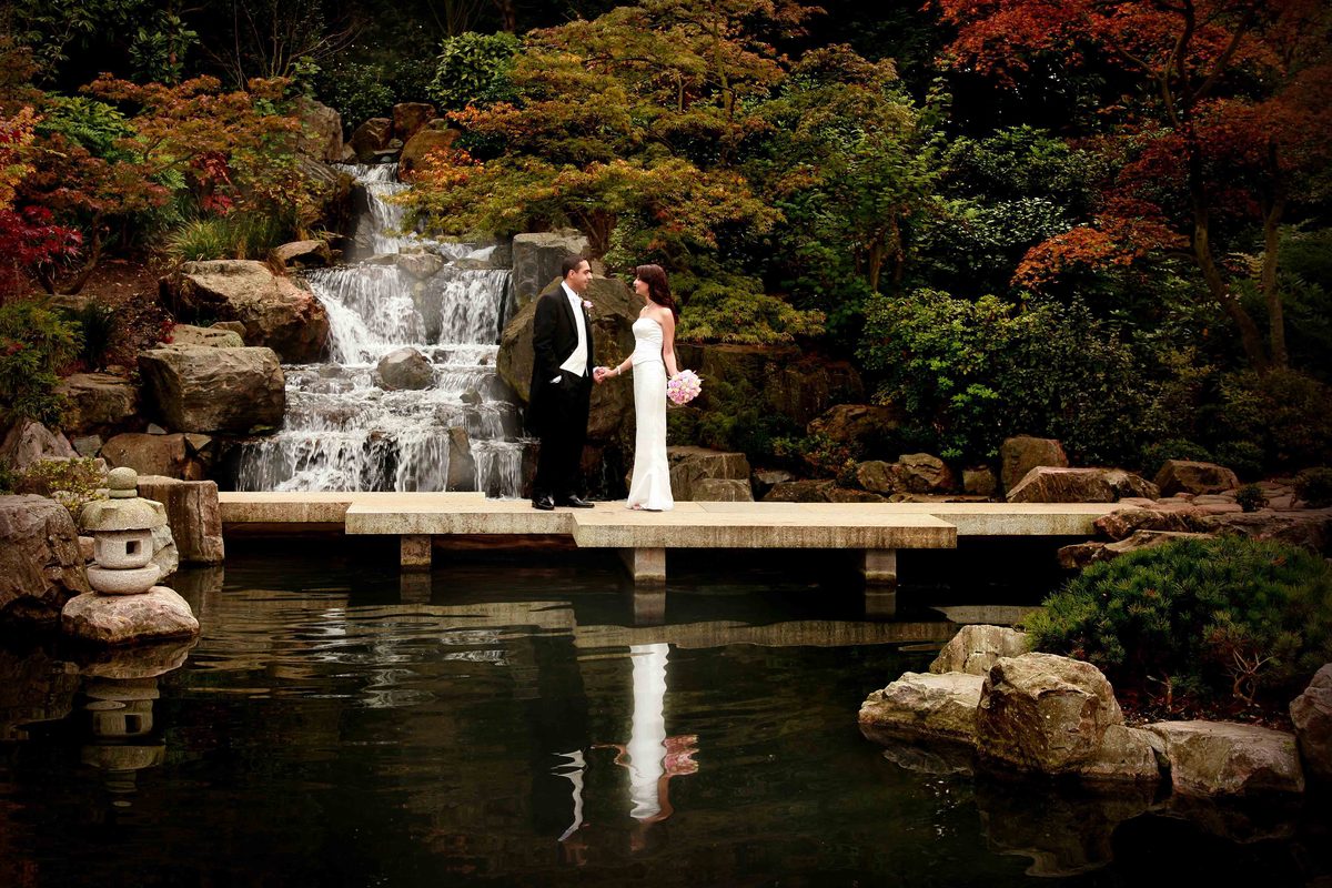 Relaxed couple enjoying a smoothly run wedding day